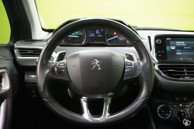 Peugeot 2008 14