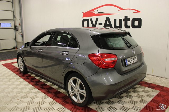 Mercedes-Benz A 4