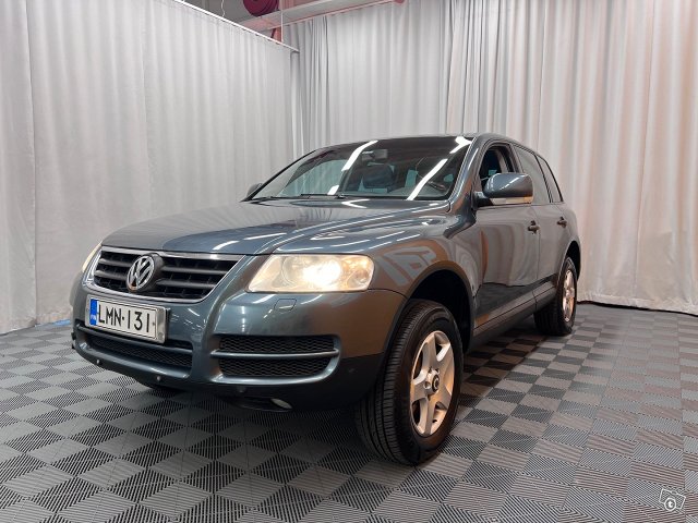 Volkswagen Touareg 3