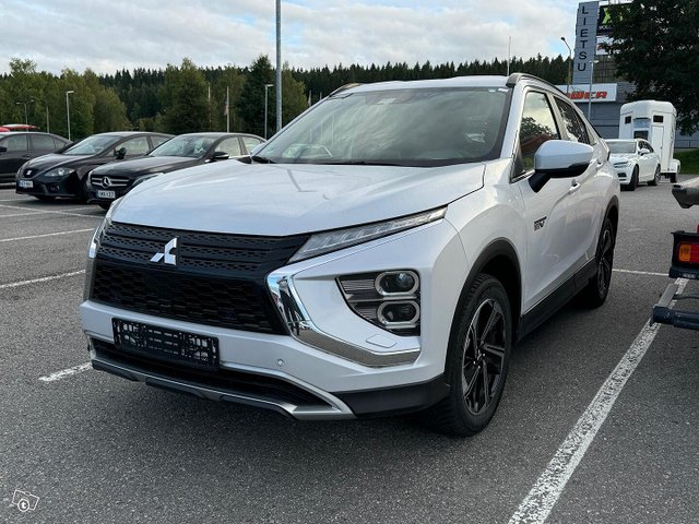 MITSUBISHI ECLIPSE CROSS