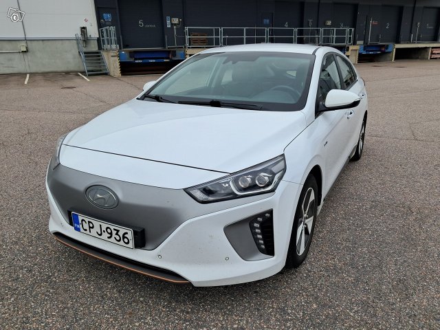 Hyundai IONIQ Electric