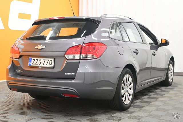 Chevrolet Cruze 6