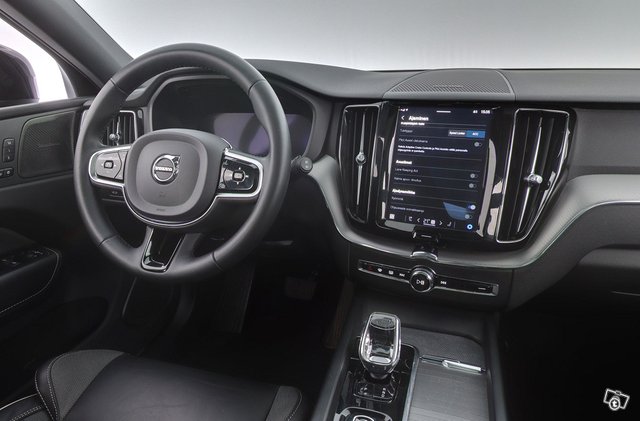 Volvo XC60 9