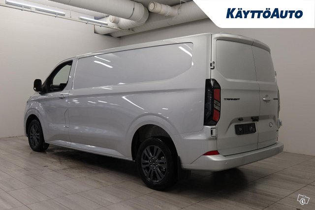 Ford Transit Custom 3