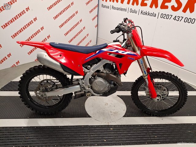 Honda CRF 11