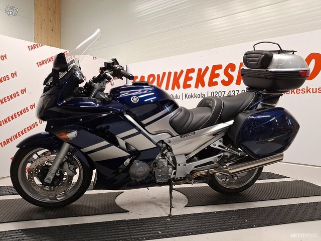 Yamaha FJR 6