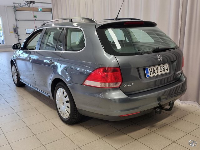 VOLKSWAGEN Golf 4