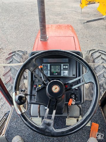 Case IH 5130 MAXXUM 16