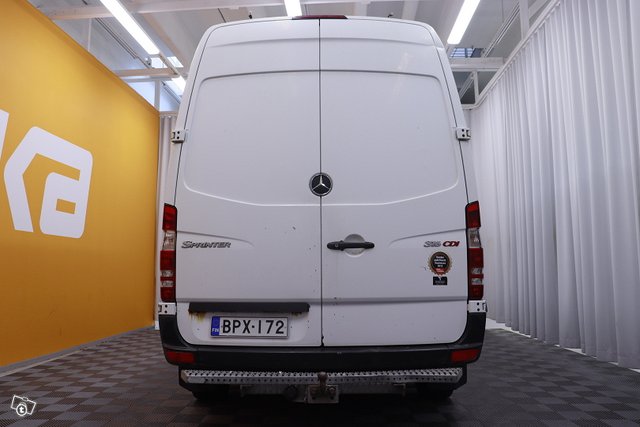 Mercedes-Benz Sprinter 5