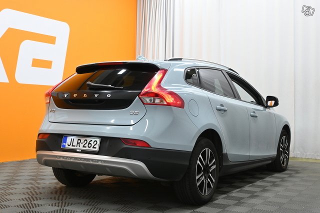 Volvo V40 Cross Country 7