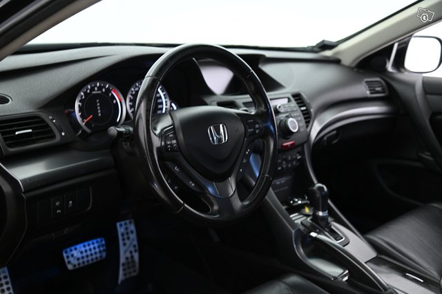 Honda Accord 16