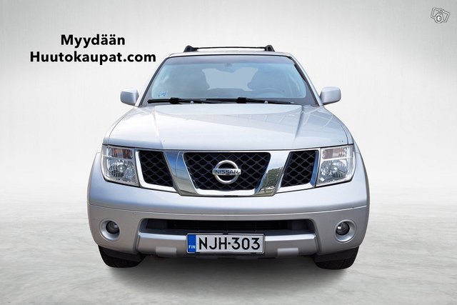 Nissan Pathfinder 4