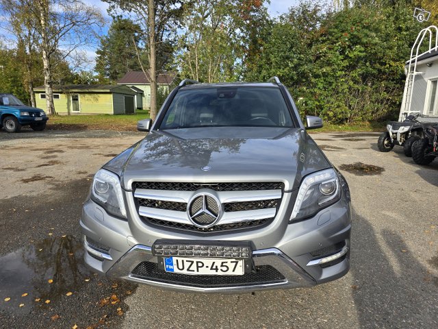 Mercedes-Benz GLK 8