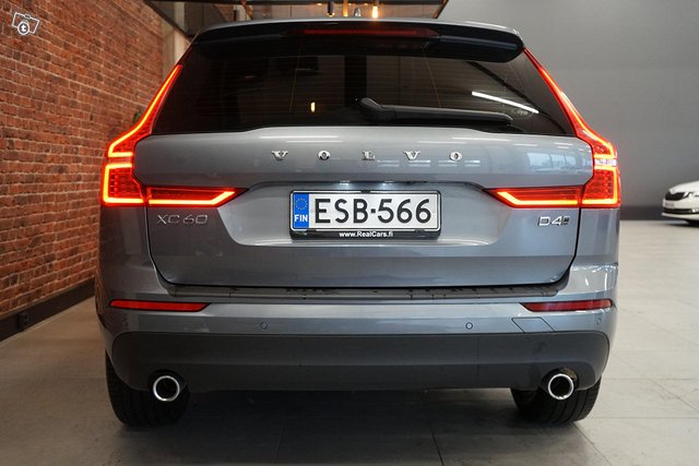 Volvo XC60 13