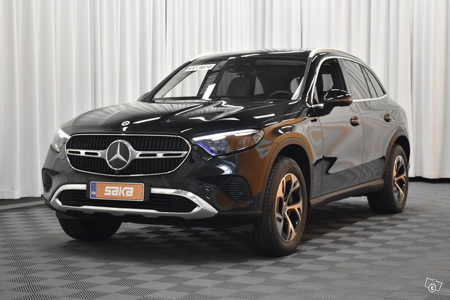 Mercedes-Benz GLC 4