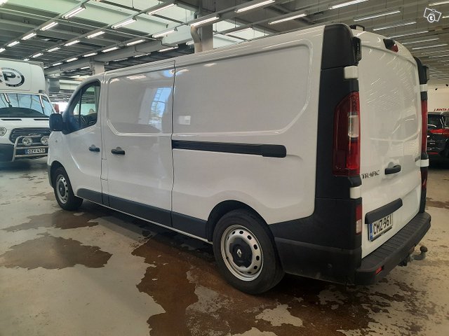 Renault Trafic 4