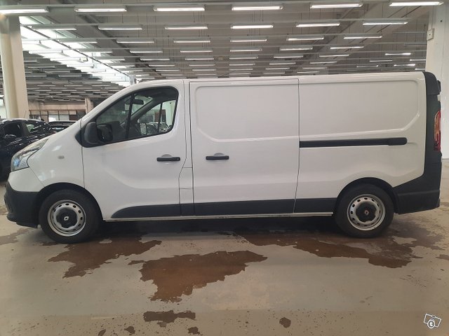 Renault Trafic 5