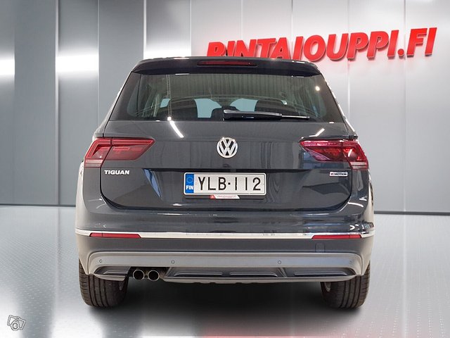 Volkswagen Tiguan 5