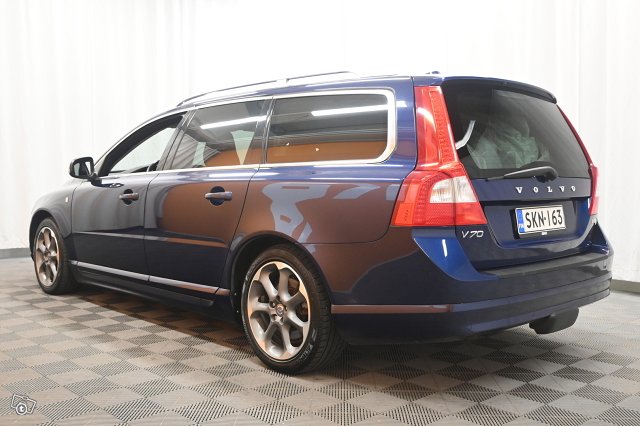 Volvo V70 5