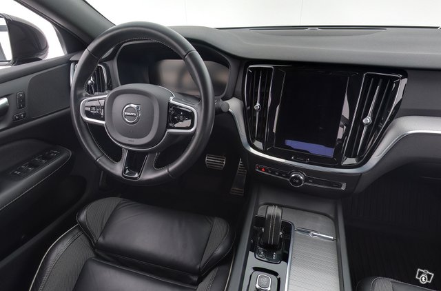 Volvo S60 13