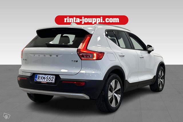 Volvo XC40 5