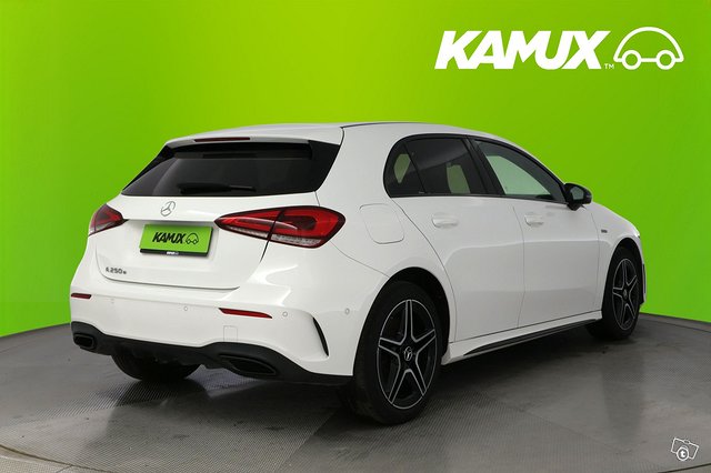 Mercedes-Benz A 4