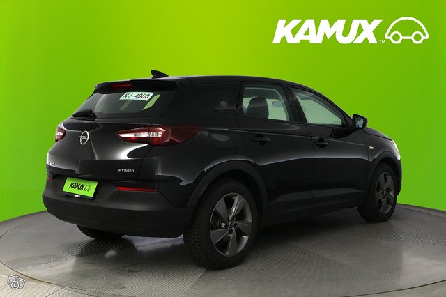 Opel Grandland X 4