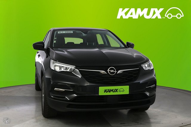 Opel Grandland X 8