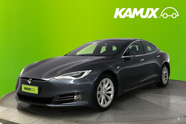 Tesla Model S 6