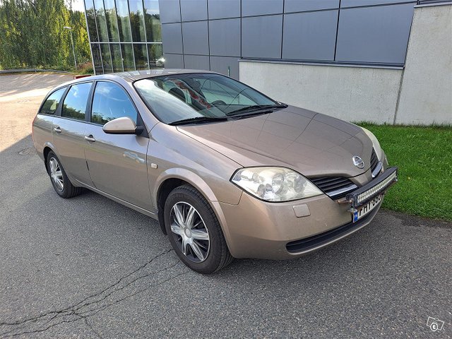 Nissan Primera 1