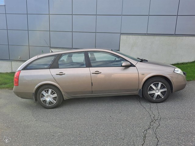 Nissan Primera 2