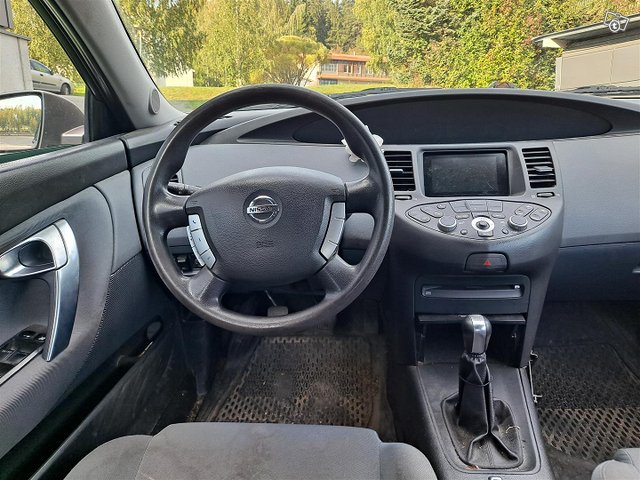 Nissan Primera 5