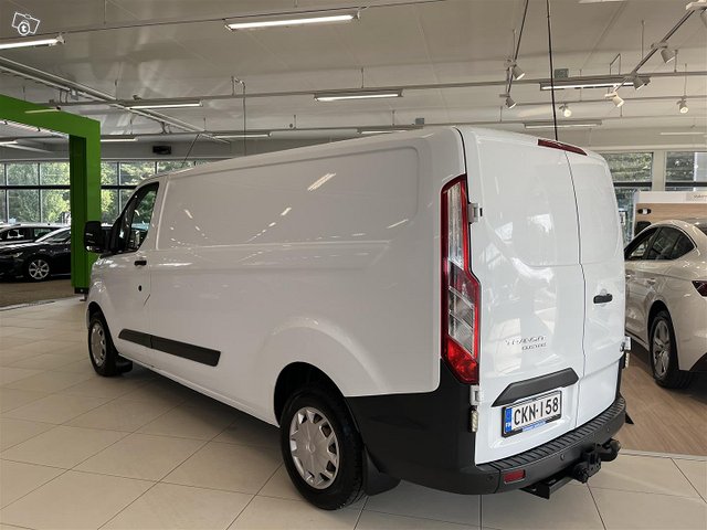 Ford Transit Custom 2