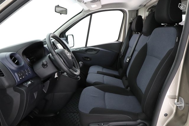 OPEL Vivaro 10