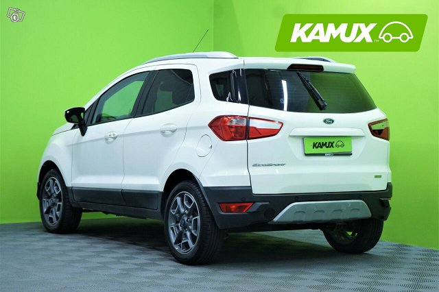 Ford EcoSport 4