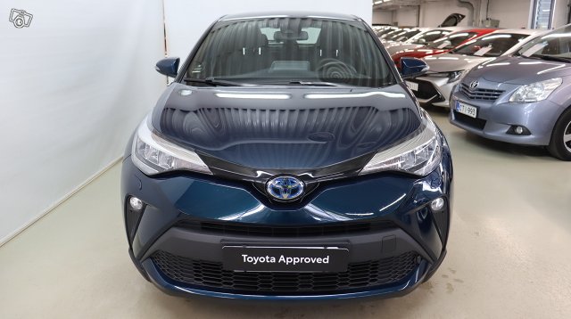 Toyota C-HR 7