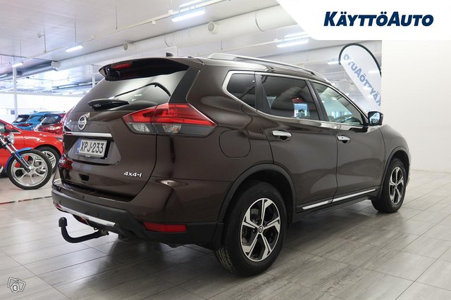 Nissan X-Trail 5