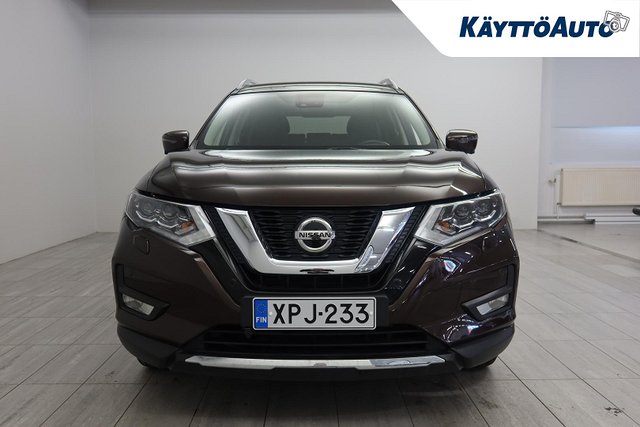 Nissan X-Trail 7