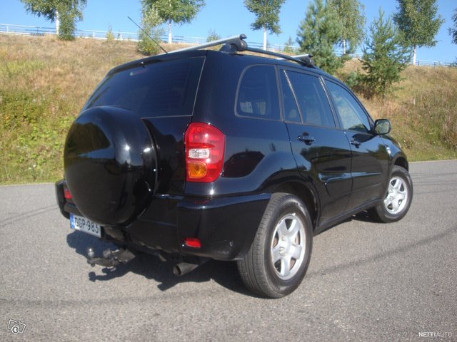 Toyota RAV4 14