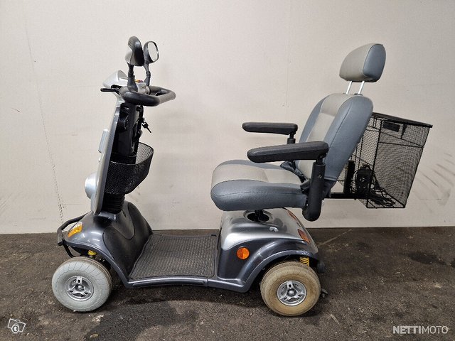 Kymco Senioriskootteri 1