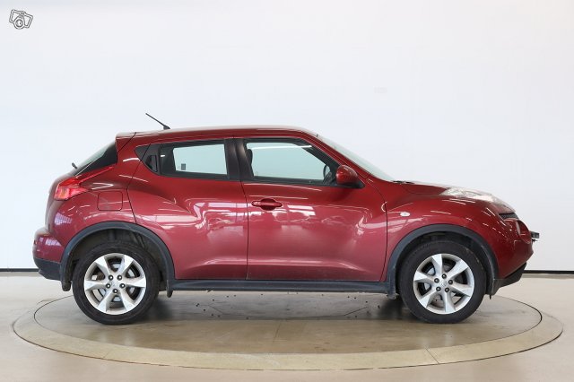 Nissan Juke 4