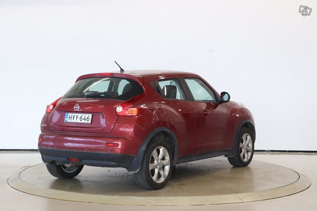 Nissan Juke 5