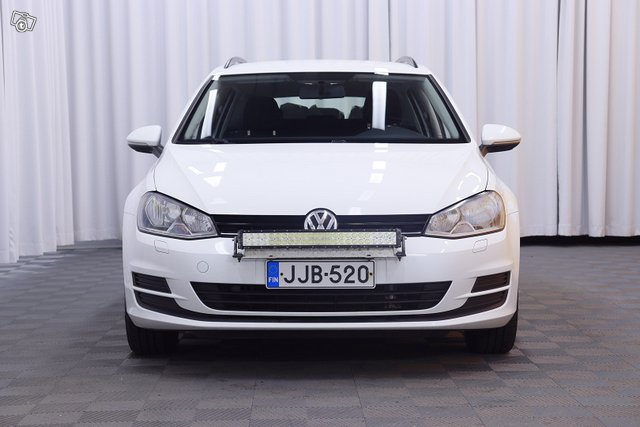 Volkswagen Golf 2