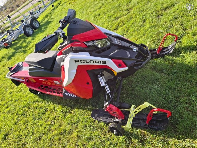 Polaris Indy 4