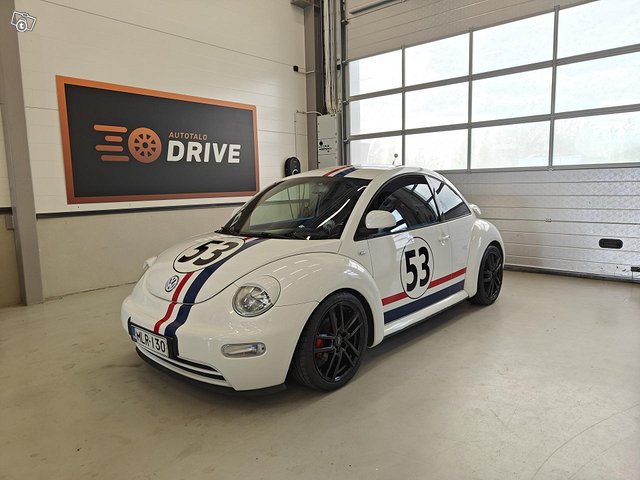 Volkswagen New Beetle 17