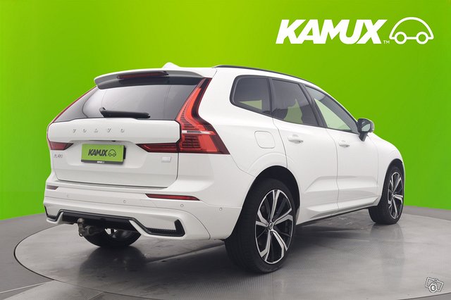 Volvo XC60 4