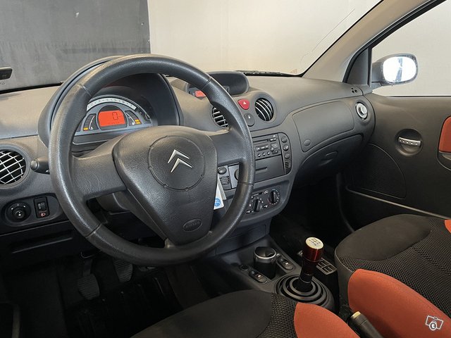 Citroen C2 10