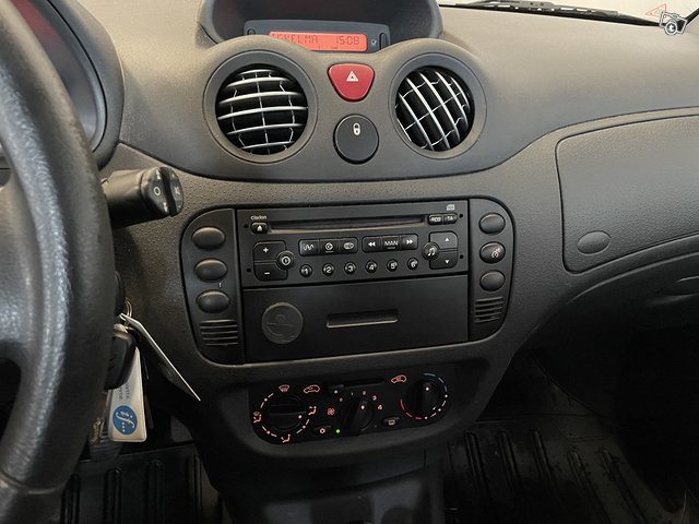 Citroen C2 12