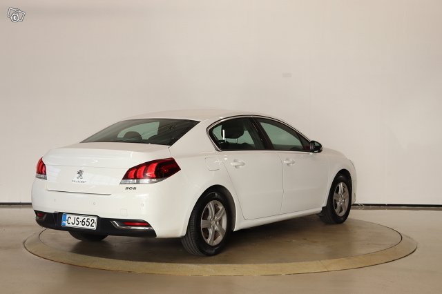 Peugeot 508 5