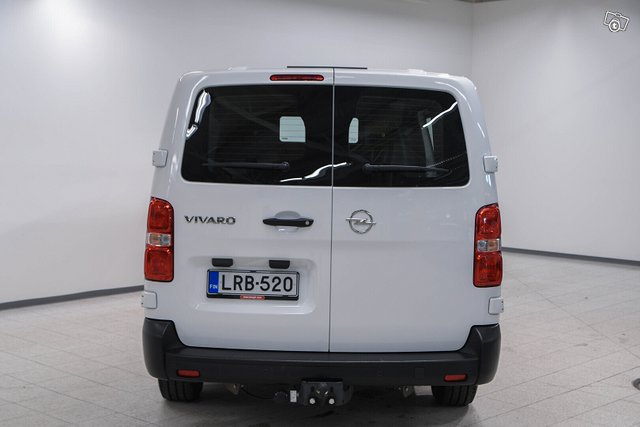 Opel Vivaro 6